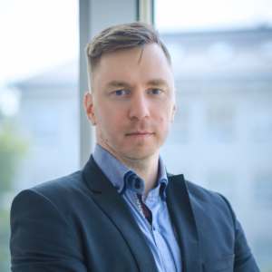 Александр Пономарев